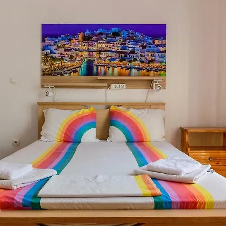 Cosy For 4 *